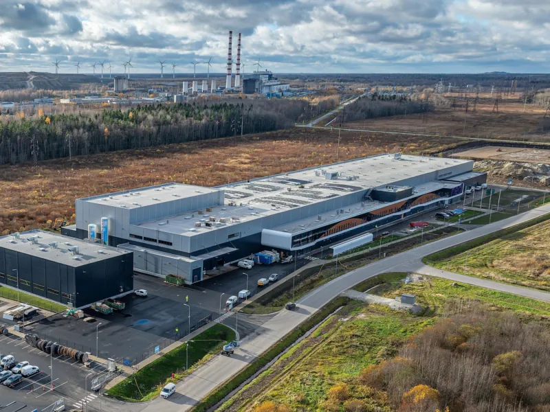 DJI_0774-DNG-HDR (Custom)