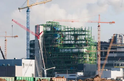 Narva Õlitehase teraskonstruktsioonide montaaž